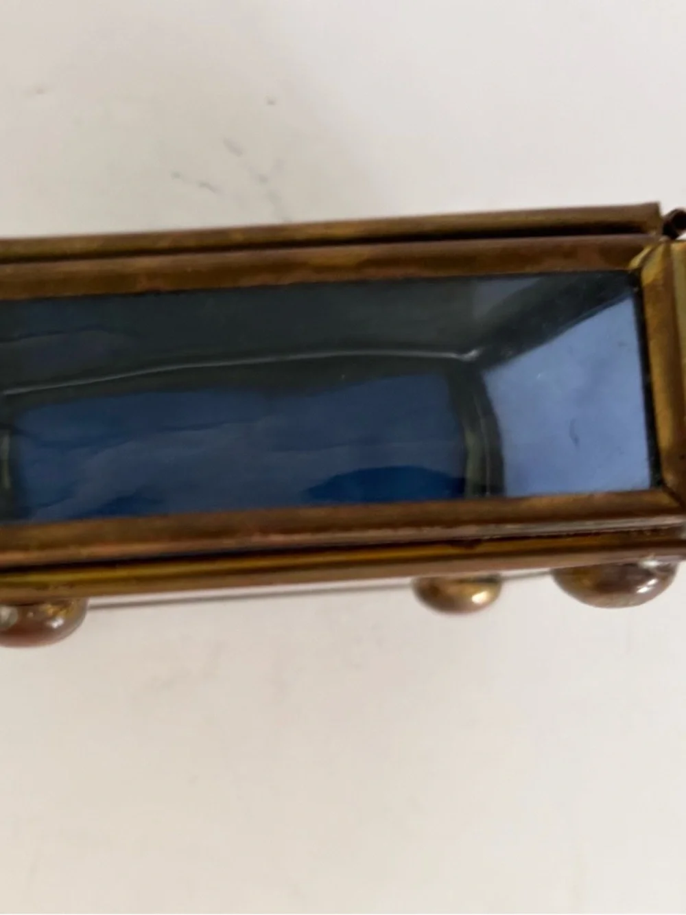 Vintage Celestial Themed Handcrafted Via Vermont Glass and Brass Trinket Box - Picture 5 of 11